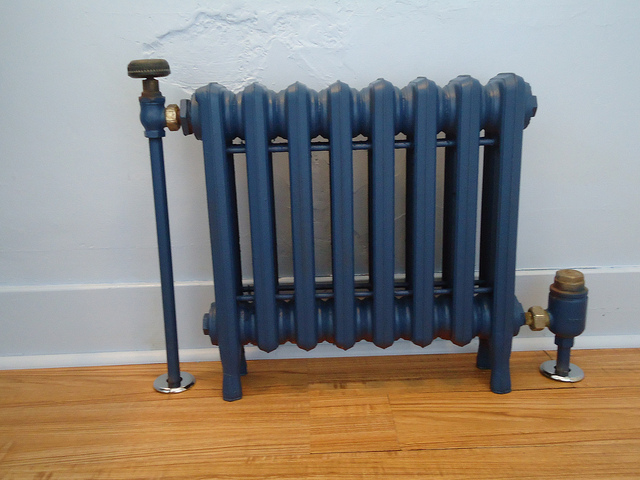 Maintain your bathroom radiator for a warm winter