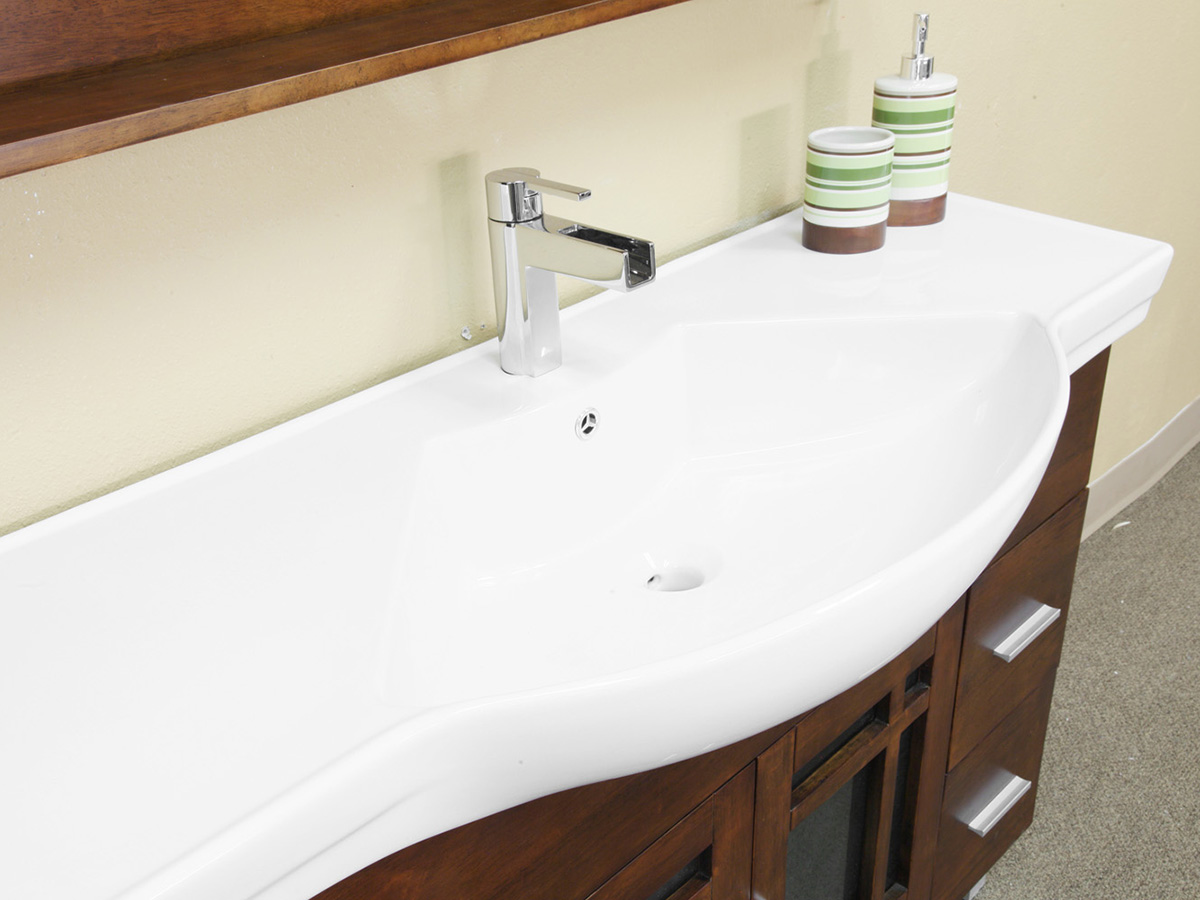 Integrated Ceramic Sink and Counter Top