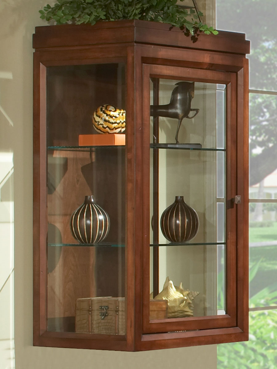 Optional Linen Cabinet (Hutch) Optional Linen Cabinet (Hutch)
