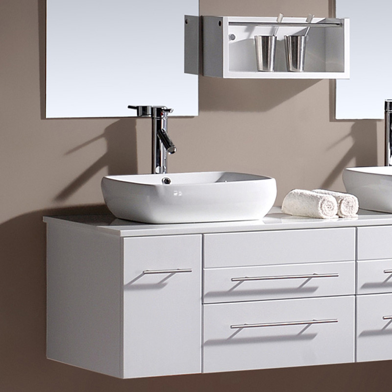 White finish White finish