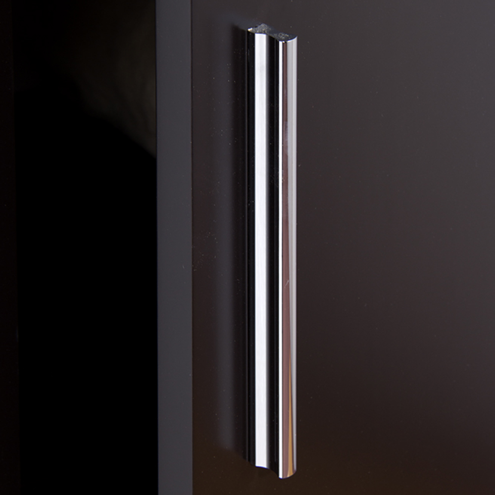 Vertical Chrome Handle Vertical Chrome Handle